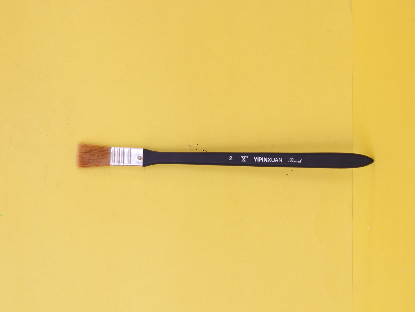 WOODEN BRUSH LONG 2
