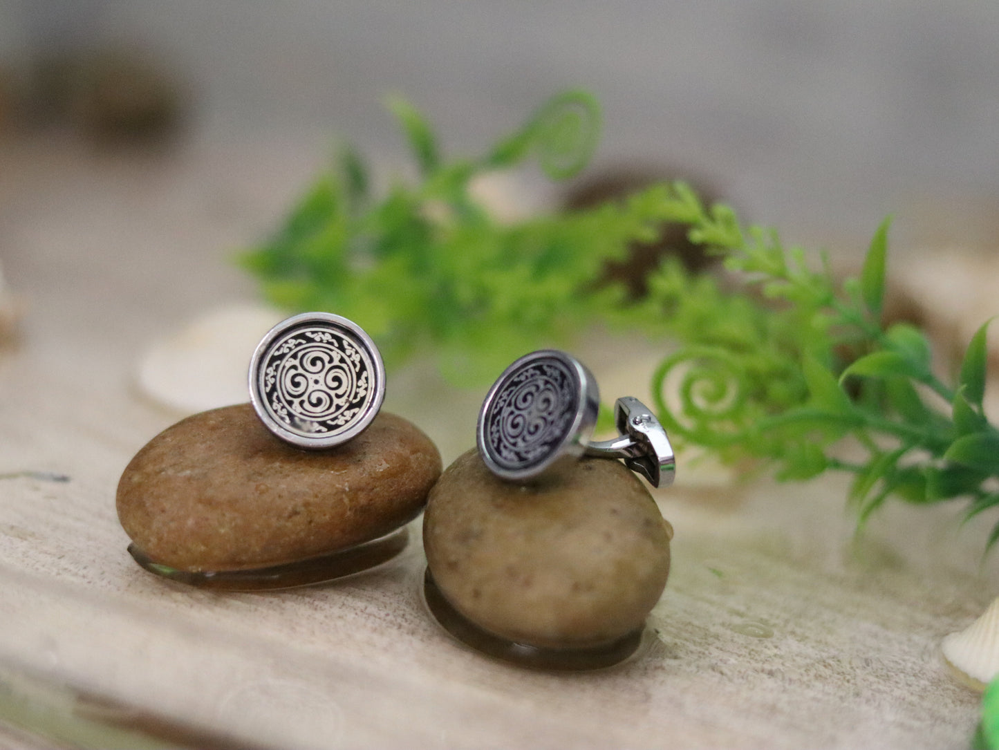 CUFF LINKS 57
