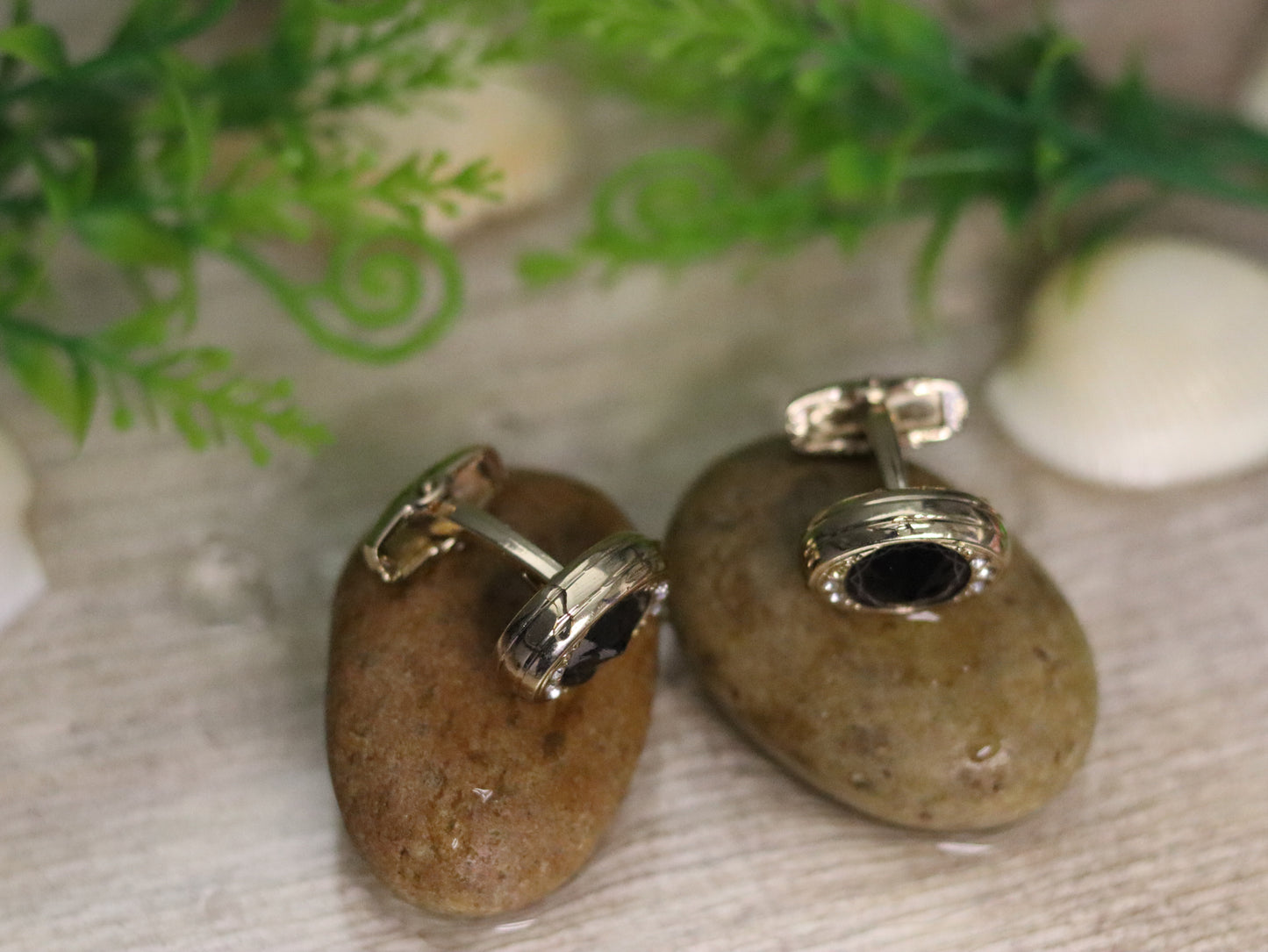 CUFF LINKS 59