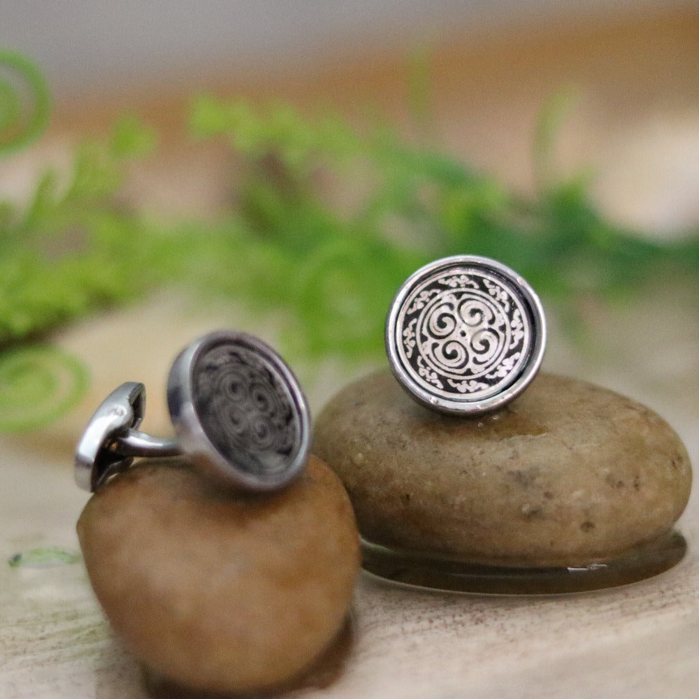 CUFF LINKS 57