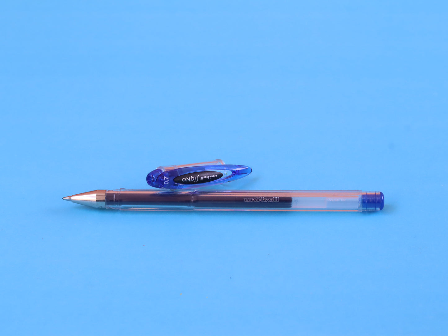 UNI-BALL SIGNO GEL PEN 0.7 UM-120