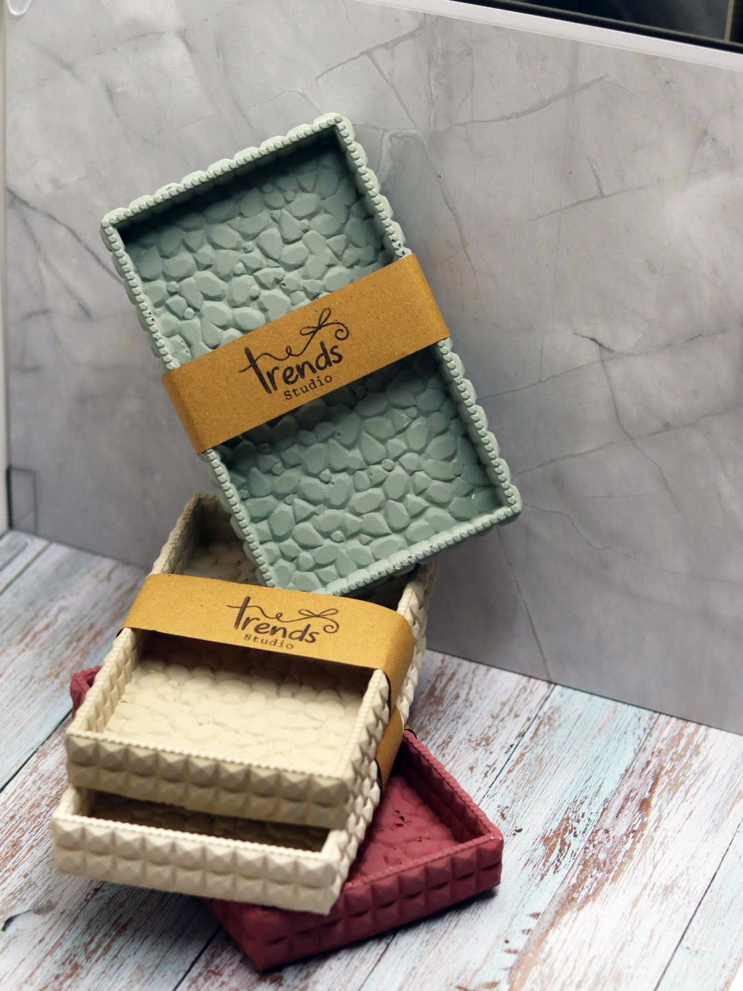 Studio Trinkets: Cobblestone Rectangle Tray