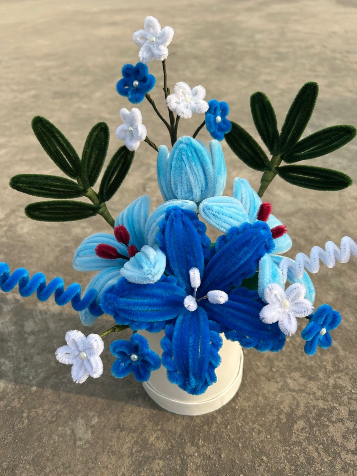 Handmade Velvet Bloom Box – Everlasting Luxury Floral Arrangement