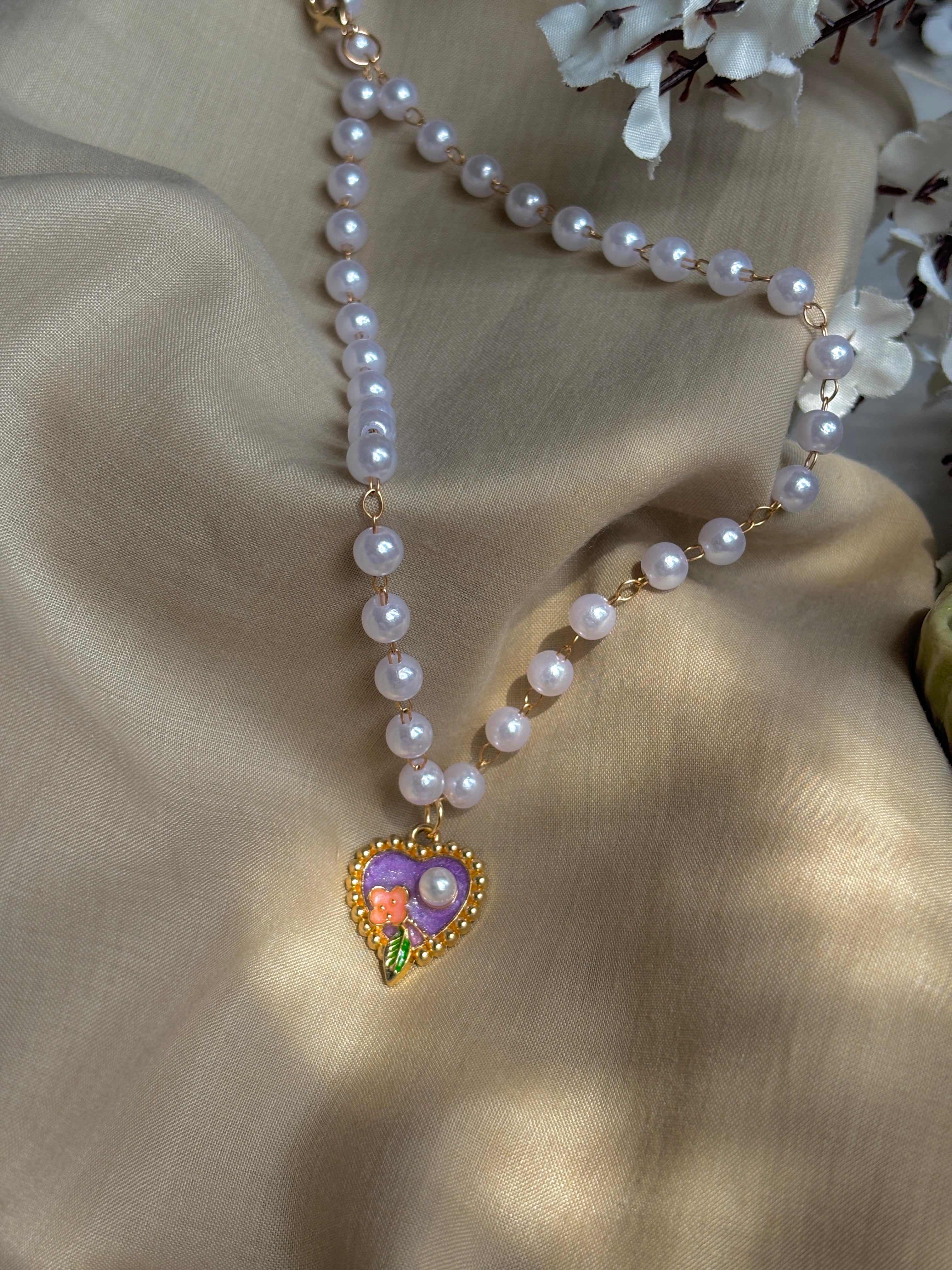 Bridgerton Inspired Vintage Charm Pearl Pendant Necklace