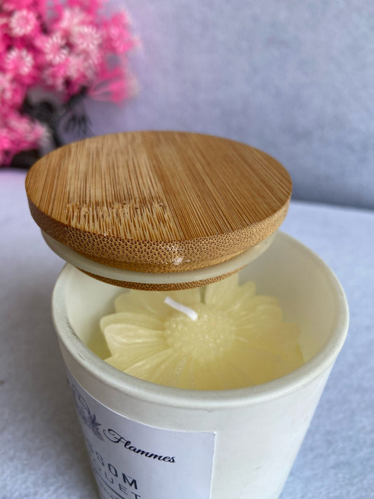 BLOSSOM BOUQUET LUXURY FLORAL SCENTED CANDLE