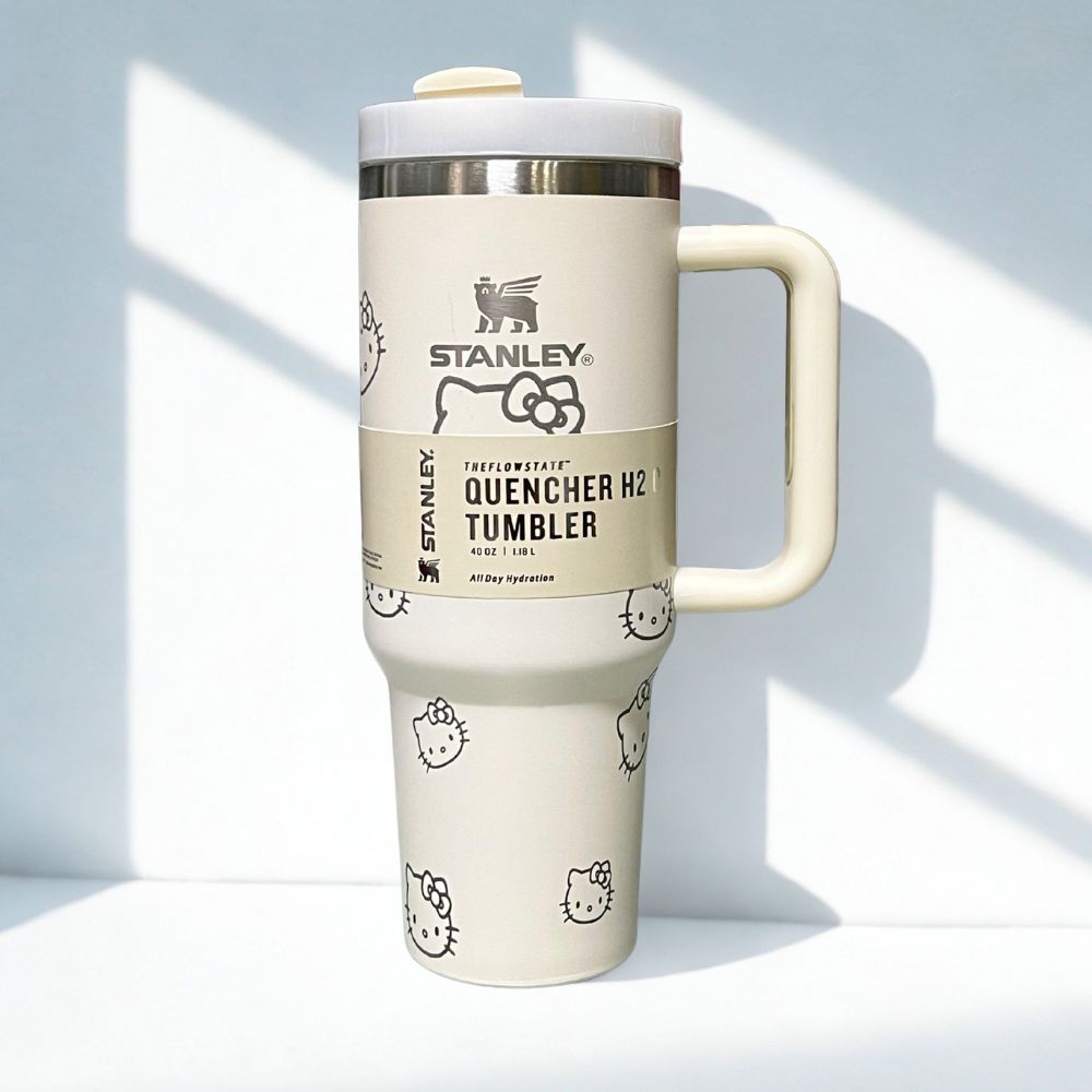 Hello Kitty Stanley Flowstate Tumbler 'The Quencher H2.0' 1.18L