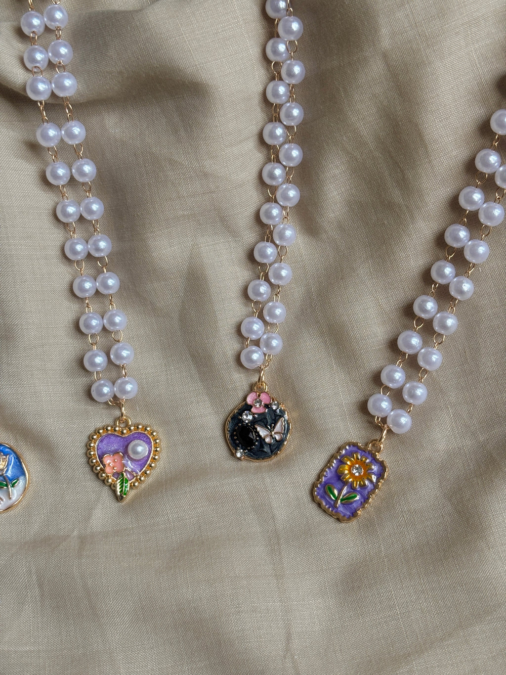 Bridgerton Inspired Vintage Charm Pearl Pendant Necklace