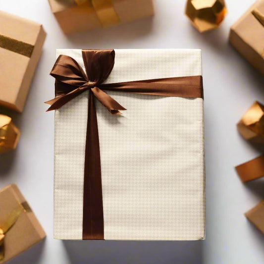 GIFT BOX WHITE & DARK BROWN TEXTURE WITH DARK BROWN RIBBON BOW