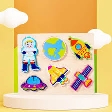 WOODEN PEG ASTRONAUTS PUZZLE SET WP-036