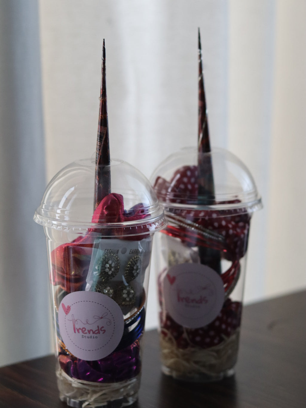 Ramzan Aesthetic Mini Gift Cup – Jhumkas, Mehndi & Bangles