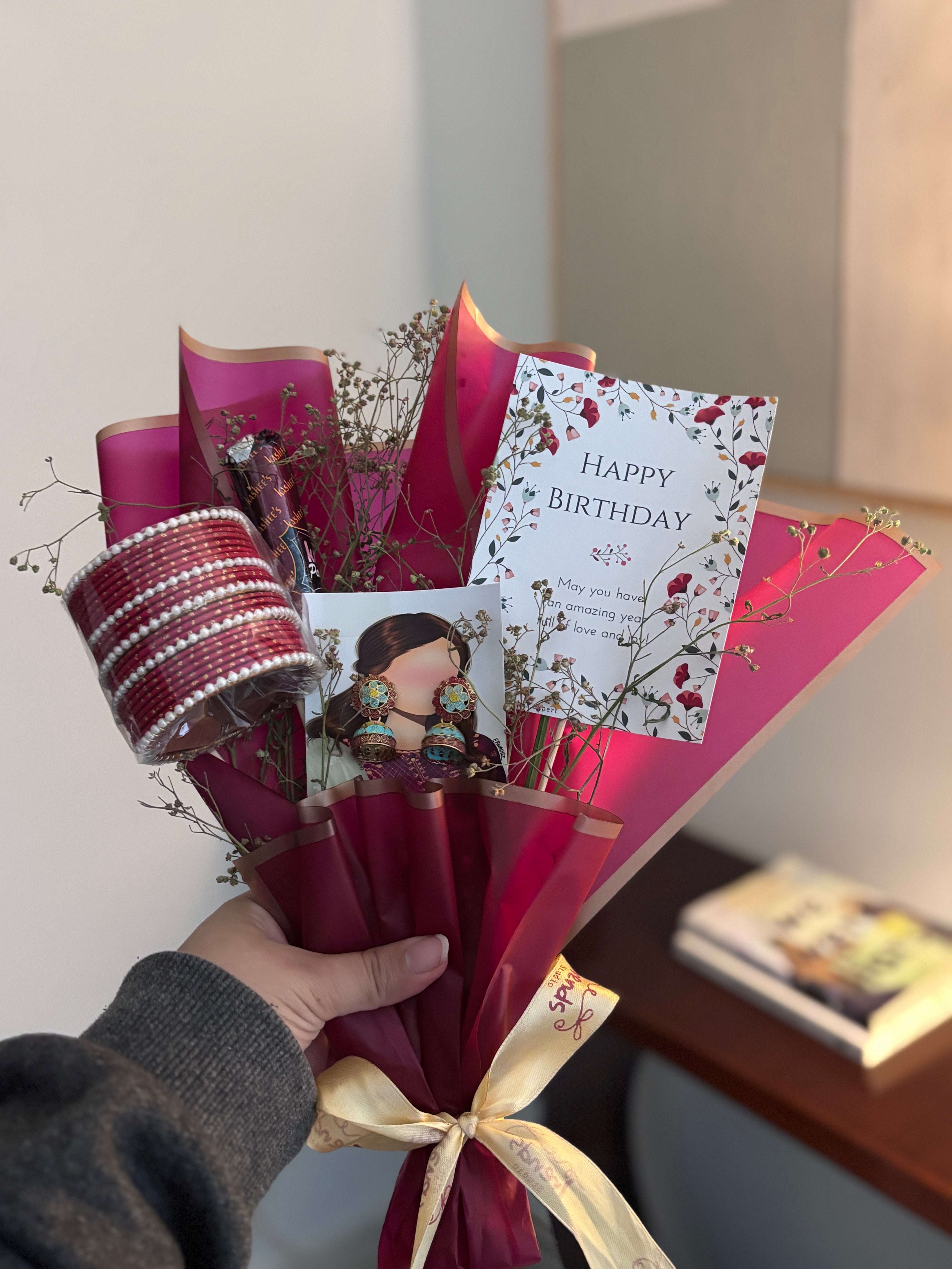 Eid Gift Bouquets & Eidi Arrangements | Trends Studio