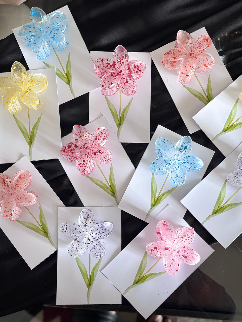 Bloom Stem Flower Hair Clip – Aesthetic Floral Claw Clip Card