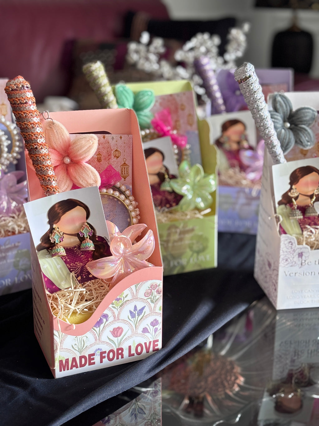 Floral Luxe Mehndi and Accessories Gift Box
