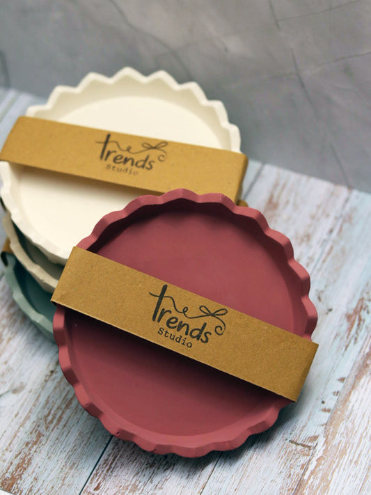 Studio Trinkets: Crown Tray