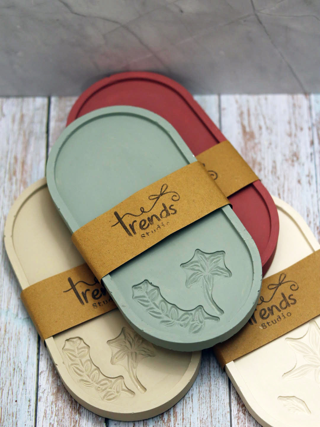 Studio Trinkets: Oval Tray (Embossed)