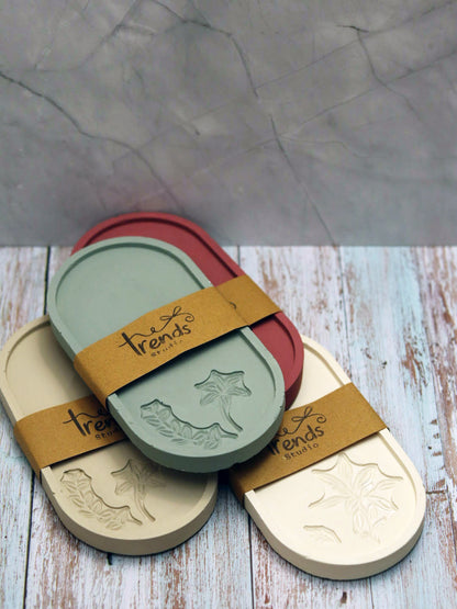 Studio Trinkets: Oval Tray (Embossed)